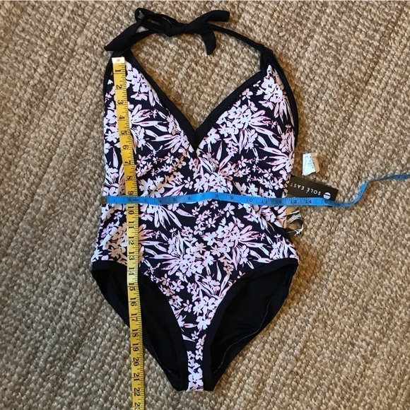 Sole East One Piece Bathing Swim Suit. Floral. Size XL. Brand New. - Picture 2 of 5